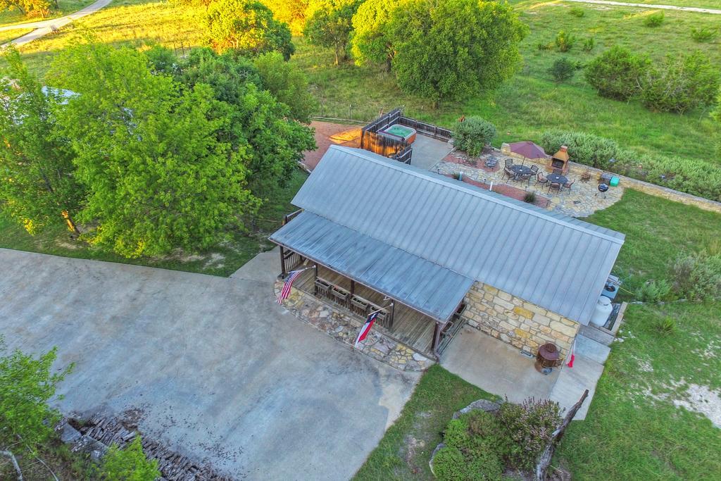 A Barn At The Quarry Acomodação com café da manhã Fredericksburg Exterior foto